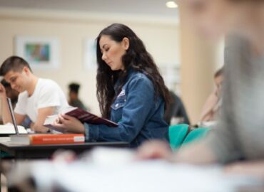 Konkurs na najlepszy esej!