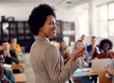 Kurs kompetencji miękkich dla administracji na wielokulturowej uczelni