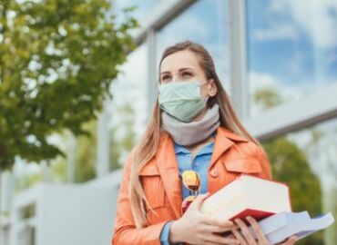 In the new academic year 2020/2021, Vistula is switching to a hybrid form of studies