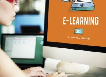 On-line degree programmes at Vistula – unlike any other