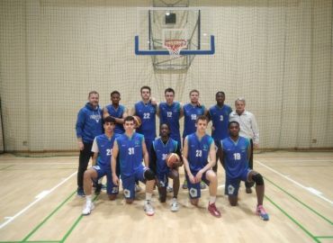 Vistula University basketball players win again
