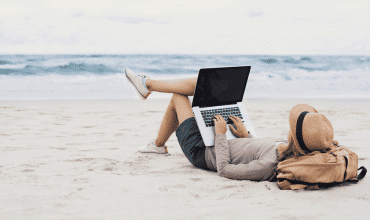 Dlaczego warto podjąć studia online? Poznaj 5 kluczowych powodów