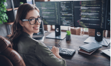 Najpopularniejsze specjalizacje na studiach informatycznych w 2025 roku