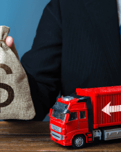 Ile zarabia logistyk w Polsce w 2026 roku? Przegląd branż i stanowisk